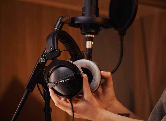 Beyerdynamic DT 770 PRO Kopfhörer, 250 Ohm