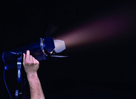 Showtec ACT Fresnel 50 LED Linsenscheinwerfer